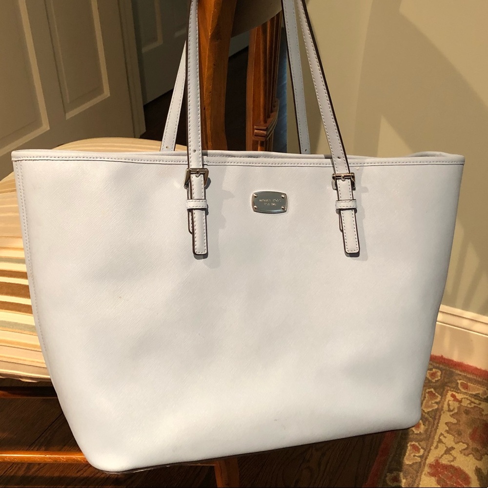 Gorgeous Lightly Used Michael Kors Tote!